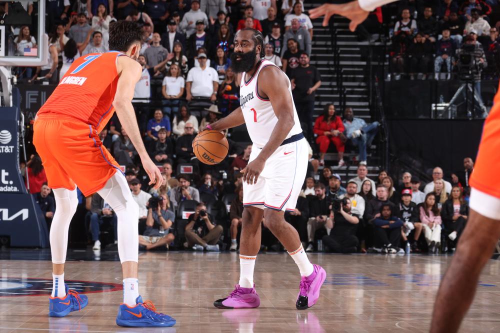 动作创造空 动作创造空