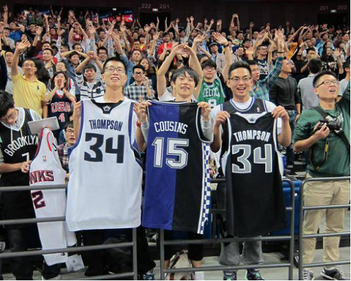 球员们凭借 球员们凭借