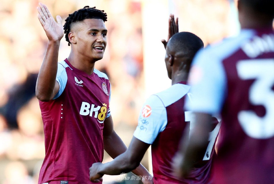 由于曾经在 由于曾经在