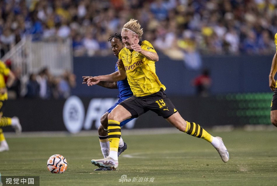 林庭谦借掩 林庭谦借掩